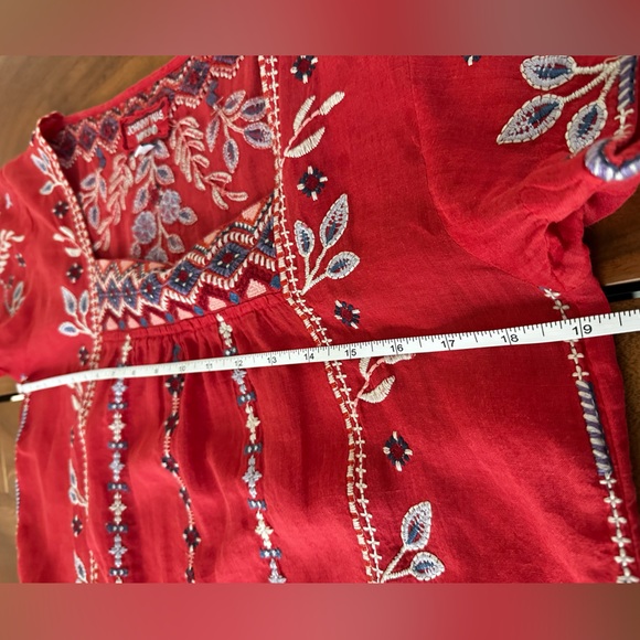 Johnny Was Workshop Red Embroidered Short Sleeve Top-Size XS - Picture 4 of 8